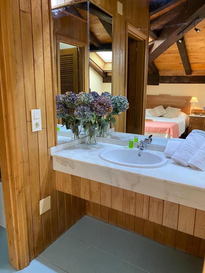 Ahio San Martin, Apartamentos Rurales Casa De La Villa San Martin de Oscos Eksteriør bilde