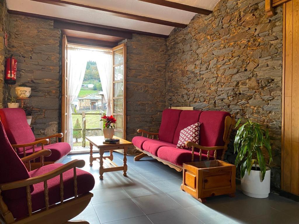 Ahio San Martin, Apartamentos Rurales Casa De La Villa San Martin de Oscos Eksteriør bilde