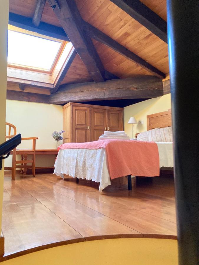 Ahio San Martin, Apartamentos Rurales Casa De La Villa San Martin de Oscos Eksteriør bilde